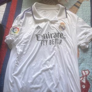 Mens Size Xl Real Madrid jersey